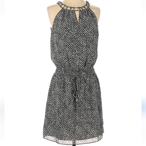 WHBM | Beaded Caged Neckline Dress with Elastic Waist Black White Print Small - Picture 2 of 7